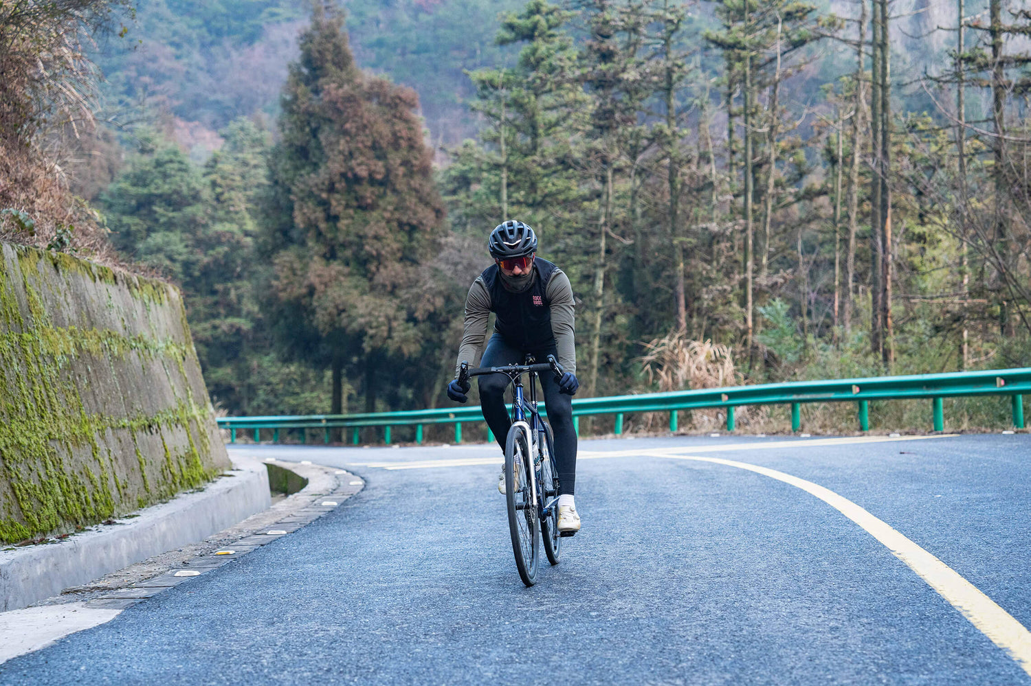 Essential Cycling Gear for Beginners in 2025