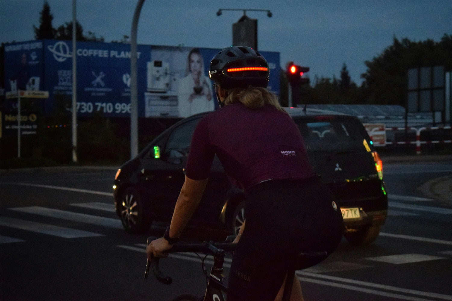 Are Bike Helmets with Lights Safer for Night Riding?