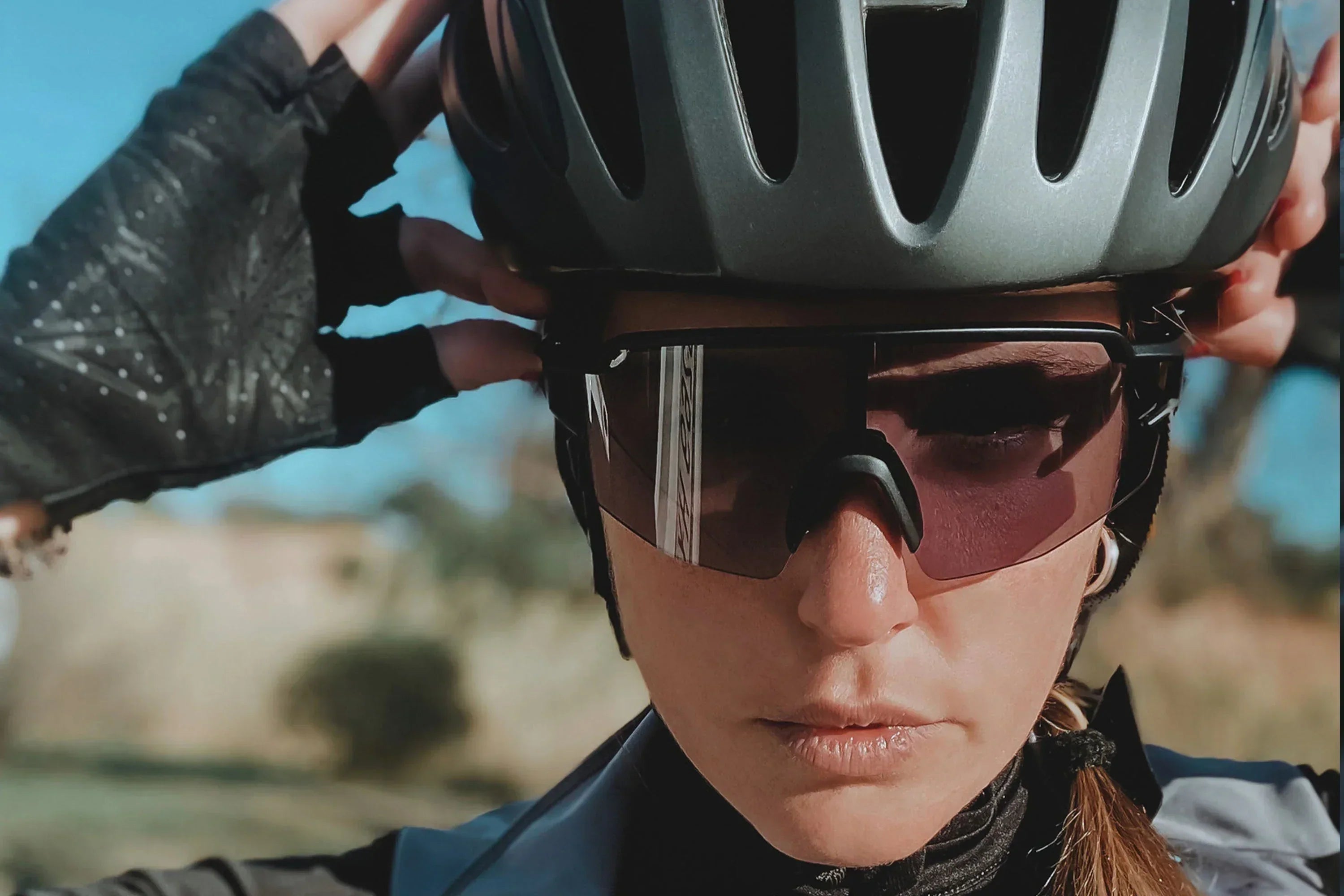 Photochromic vs Polarised Cycling Glasses: Which Is Better for UK Weather?