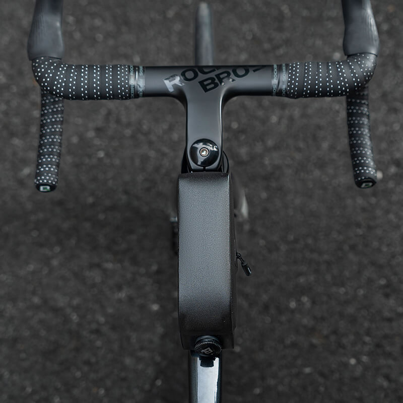 rockbros road-to-sky magnetic top-tube frame bag, 100 % waterproof, expandable 0.6–0.9 l, secured to carbon frame