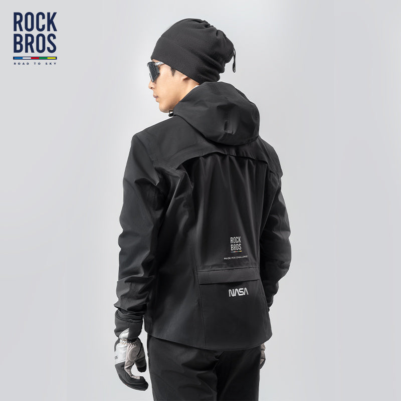 road-to-sky ultralight foldable rain jacket in hi-vis colour #Color_Black