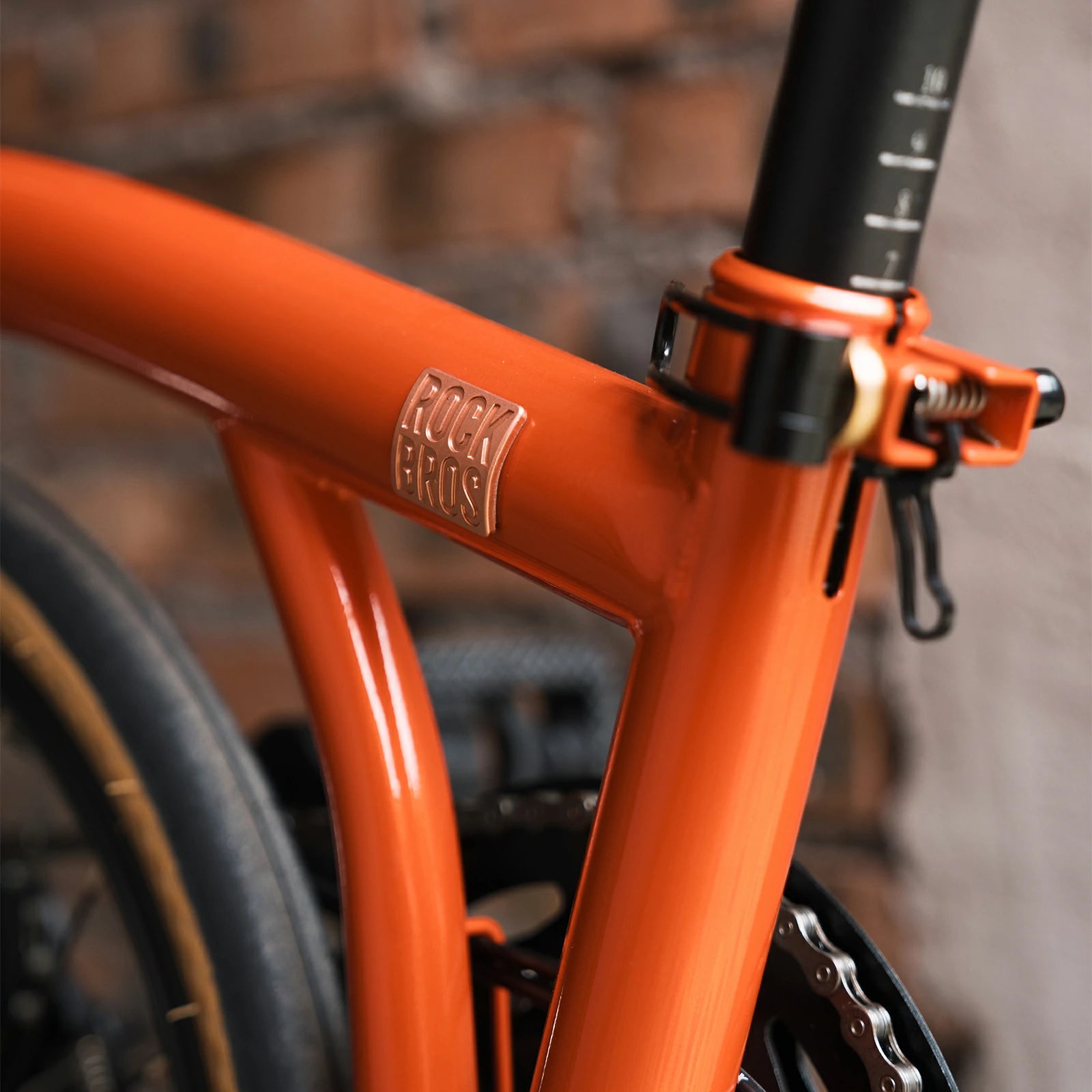 16-inch lightweight folding commuter bike