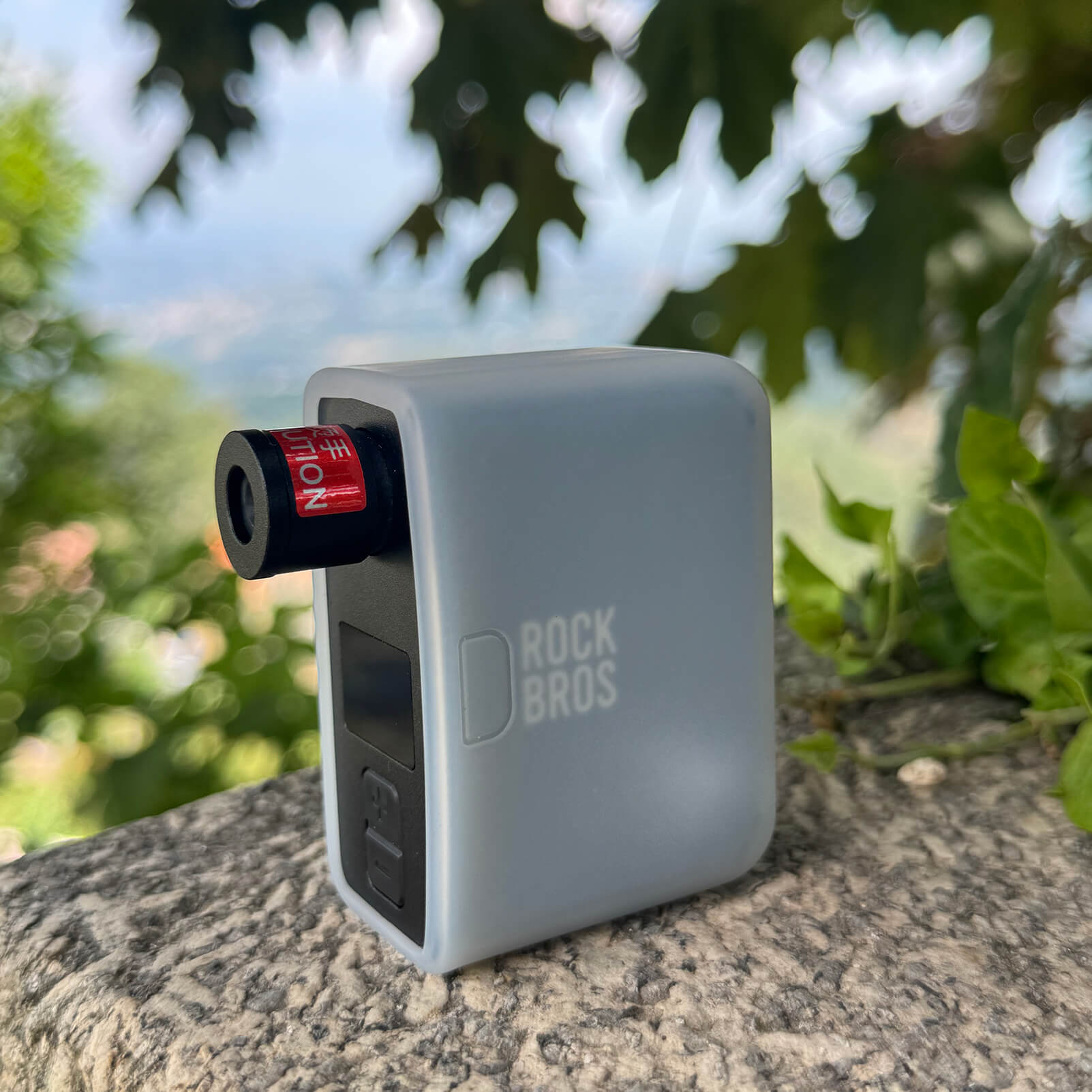 rockbros as1 pro mini electric air pump inflating road tyre to 120 psi, compact design with digital display