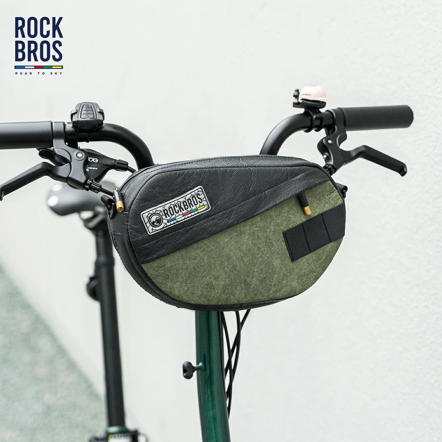 Road-to-Sky Sustainable Eco-Friendly Tyvek® Recycled Tire Bike Handlebar Bag 2.5L