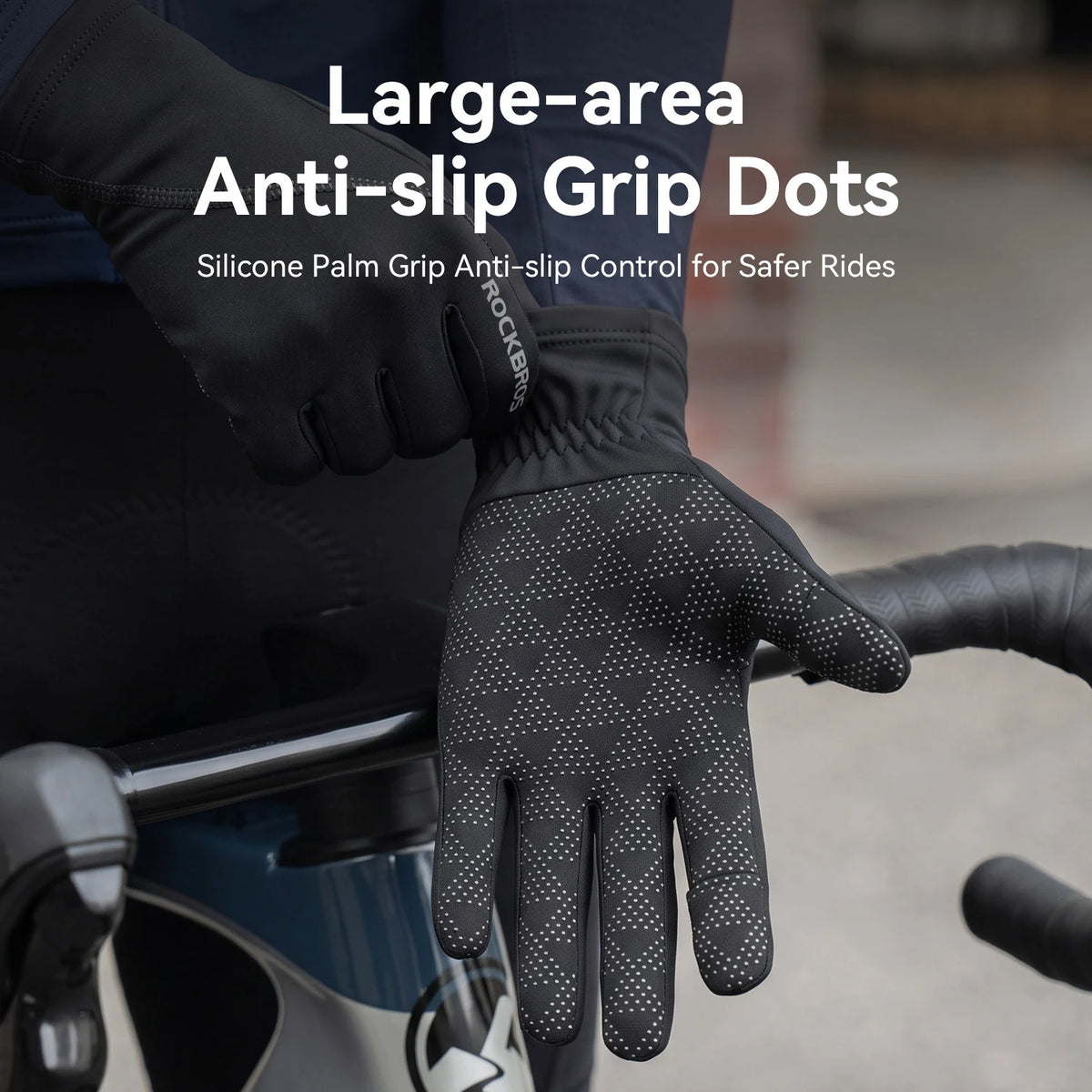 Windproof fleece cycling gloves detail