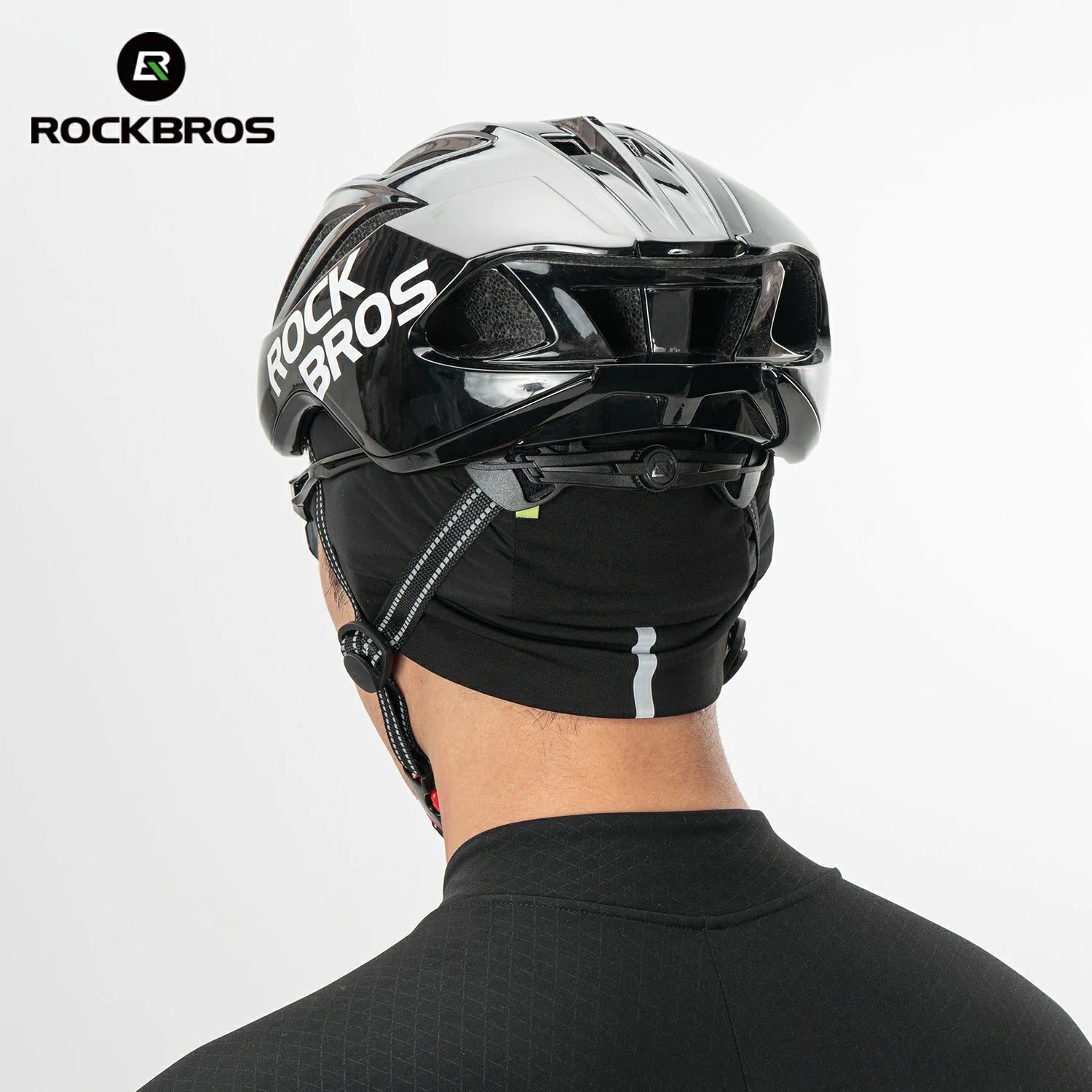windproof thermal skull cap with extended ear cover for warm winter cycling