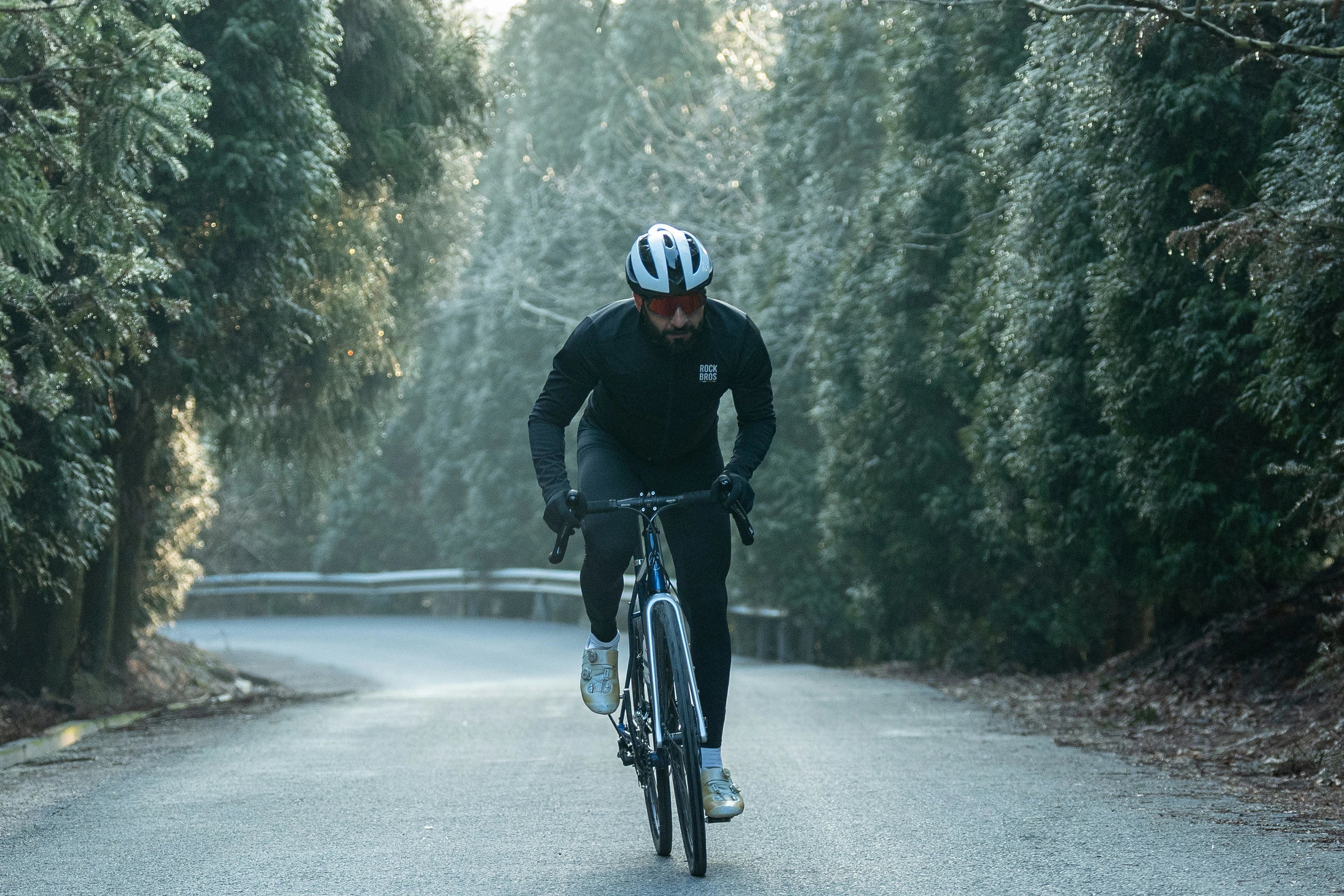 Winter Cycling Motivation: How to Keep Riding When It's Cold and Dark