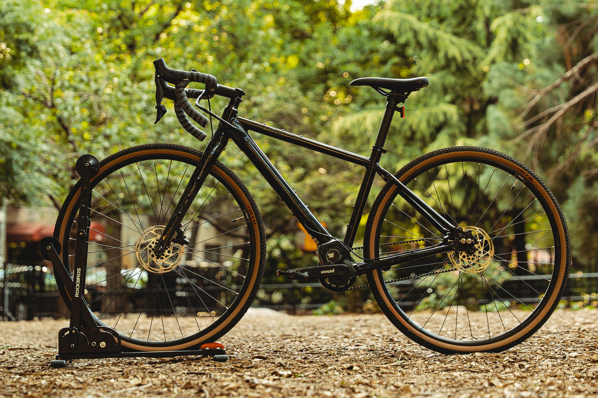 How to Choose a Bike Floor Stand for a UK Flat, Garage or Workshop