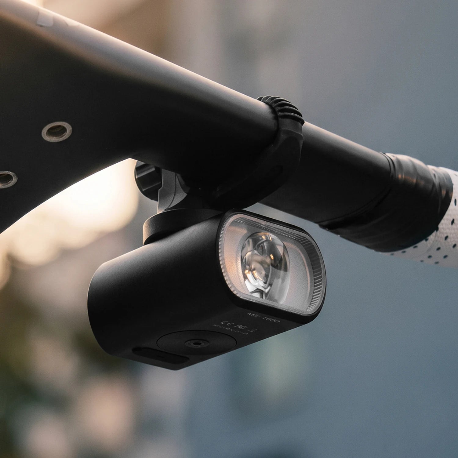 1000 Lumen Bike Front Light M5