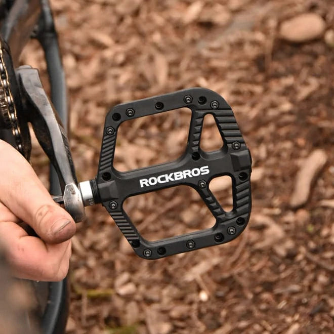 Pedals & Cleats
