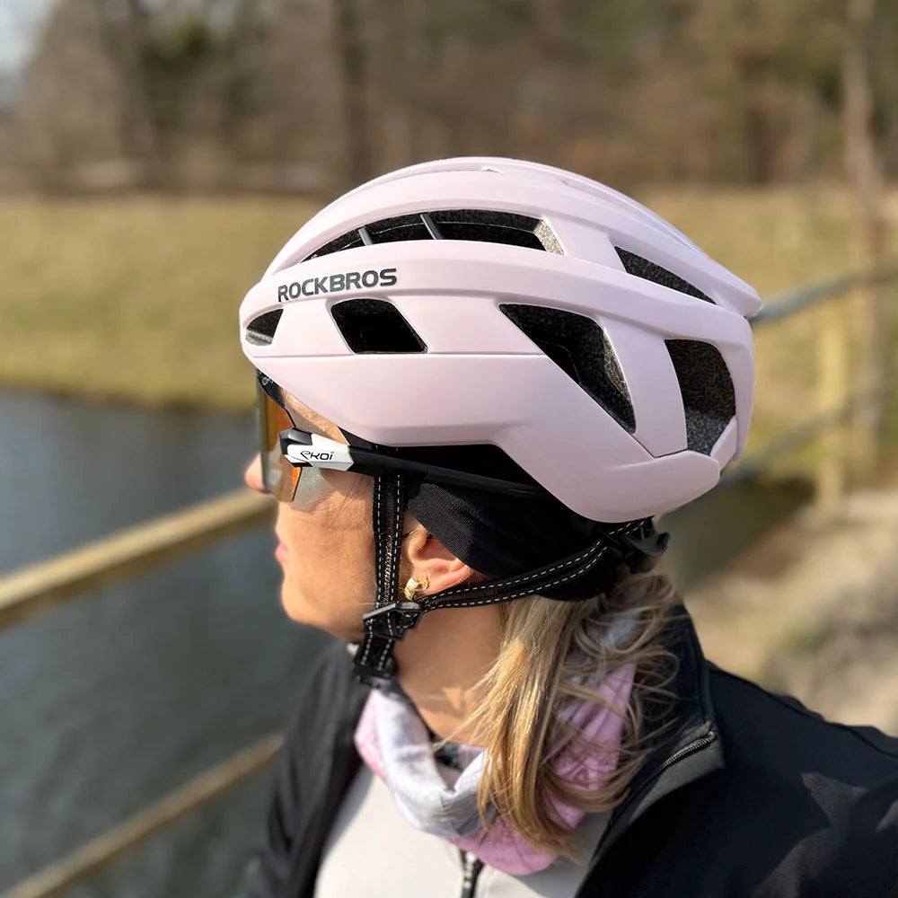 bicycle helmets for womens uk Sawako Women's Sparkle Helmet Sawako: Bike Helmets: Cycle in Style An outer shell of hard polycarbonate is bonded with an EPS foam liner using InMold technology to boost safety as well as reduce weight Women's Cycling Gear, Clothing &