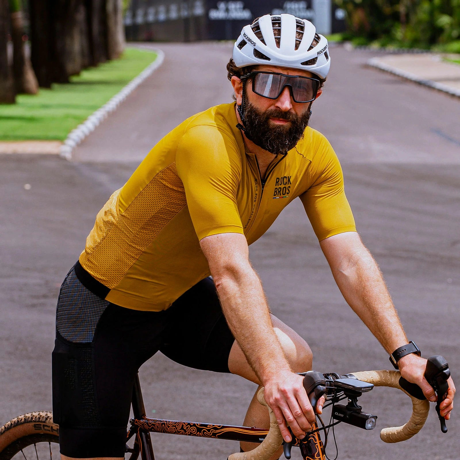 Men’s Lightweight Cycling Jersey with Rear Pockets & YKK Zip
