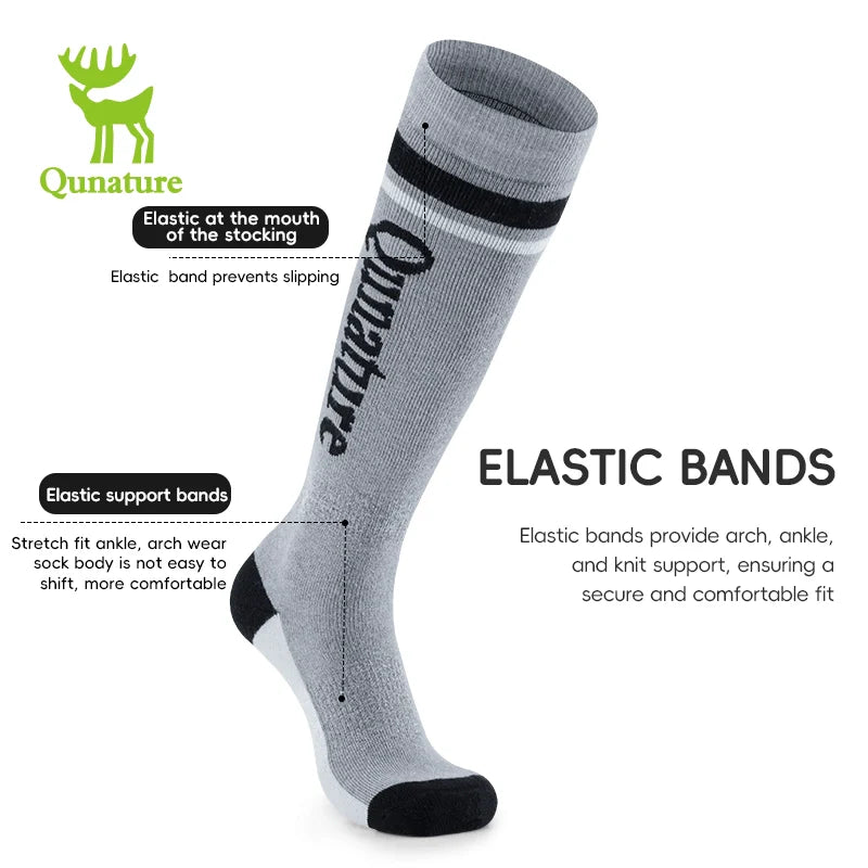 These wool-blend children's ski socks feature elastic support and anti-slip cuffs#Color_Black