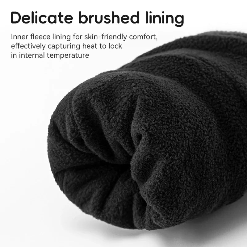 These ski gloves have a plush lining