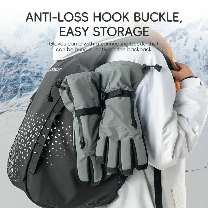 These windproof and non-slip split-finger ski gloves have a connecting buckle that can be hung on a backpack