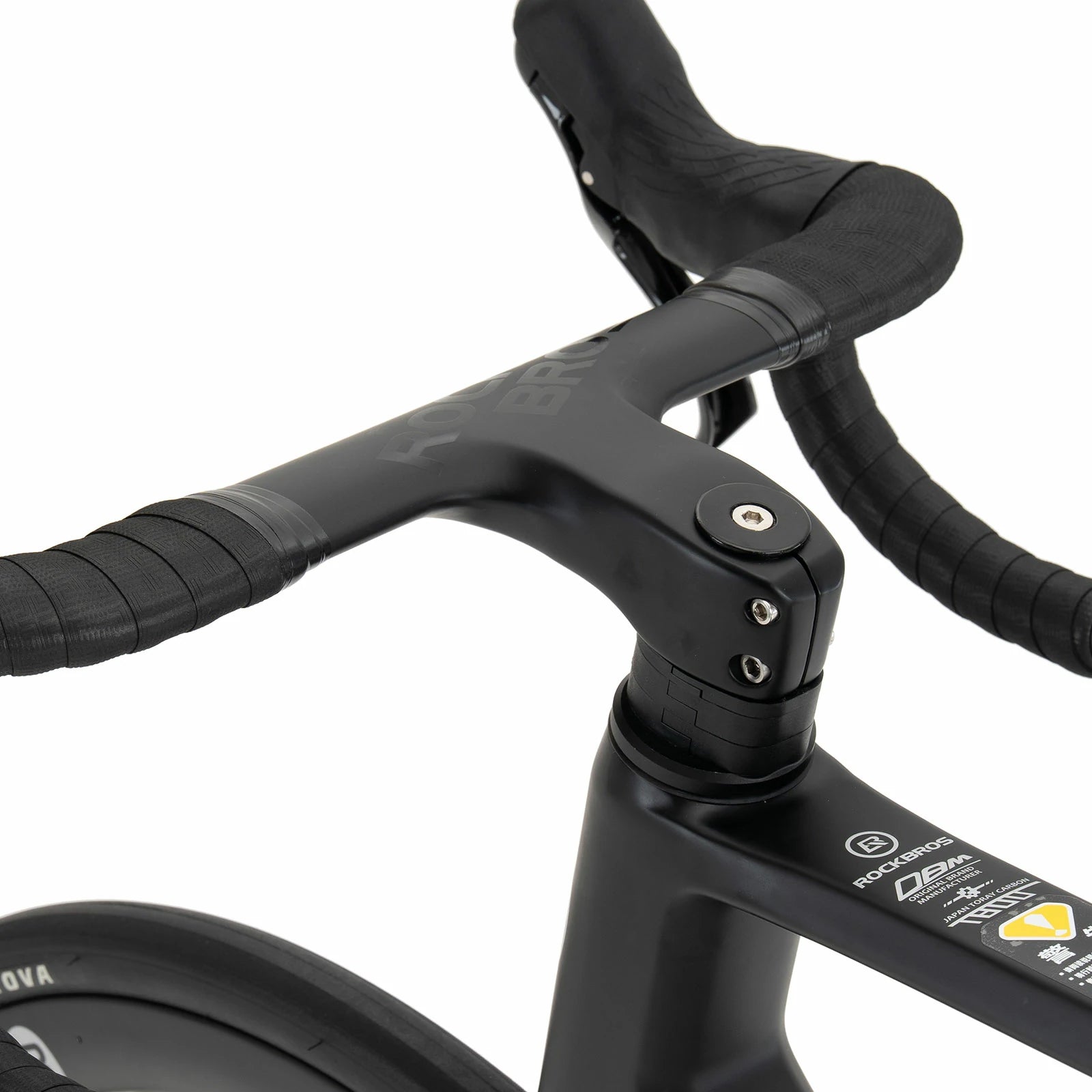 Rockbros carbon road bike in deep black with disc brakes and integrated carbon handlebar#COLOR_Black