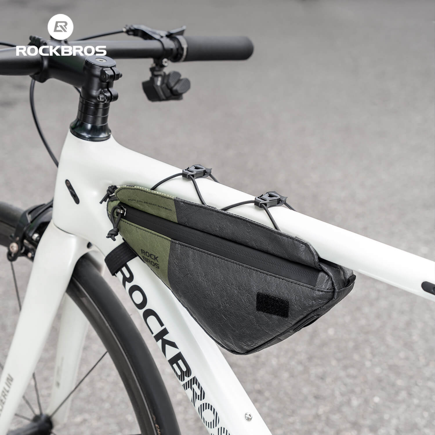 rockbros ultralight tyvek triangle frame bag, 0.7 litre capacity, with detachable shoulder strap and reflective logo
