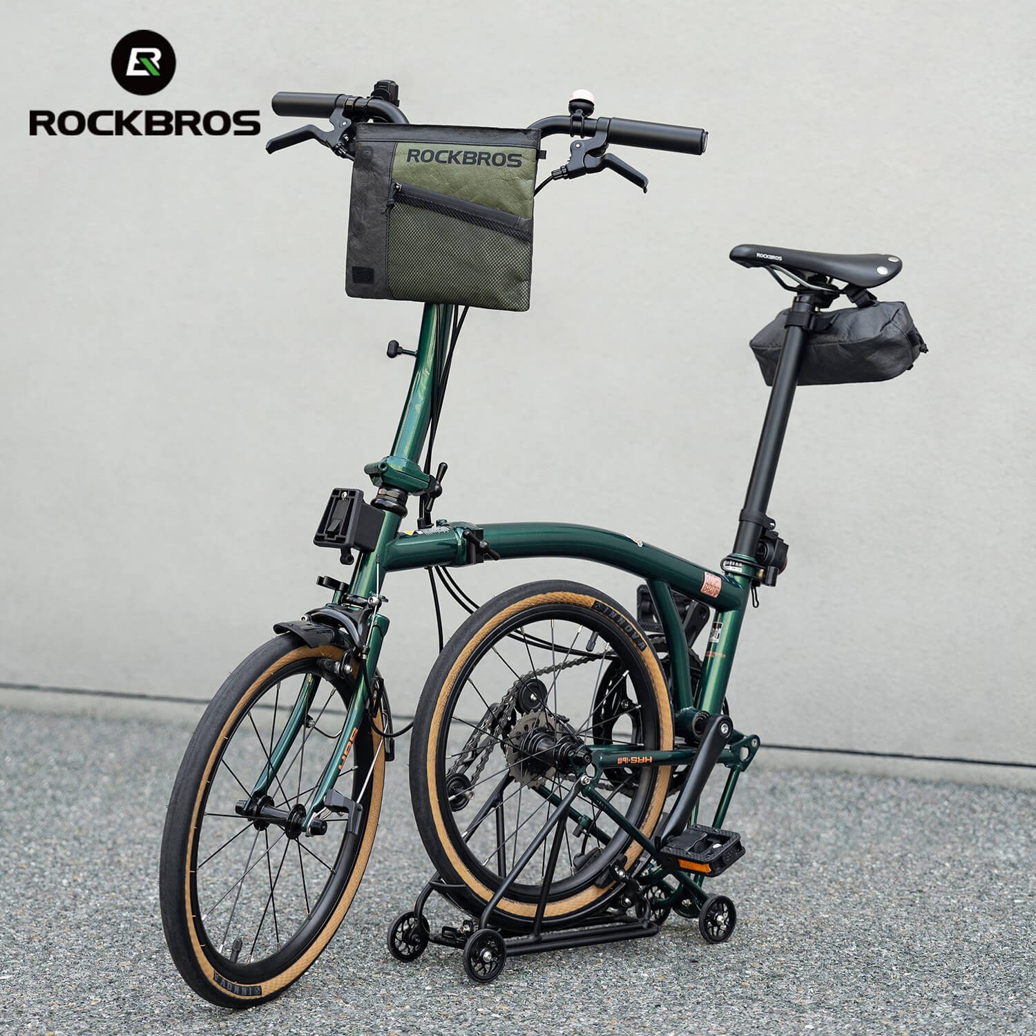 rockbros tyvek handlebar bag with detachable shoulder strap and reflective logo